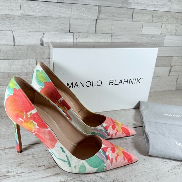 MANOLO BLAHNIK 105 Fabric BB Acuarela Watercolor Floral Print Pumps Size 38.5 - Picture 1 of 16
